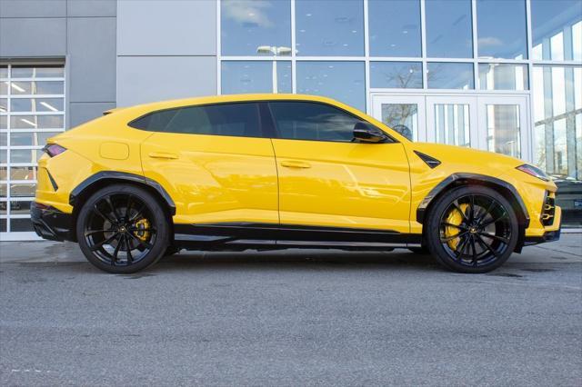 used 2019 Lamborghini Urus car, priced at $174,900