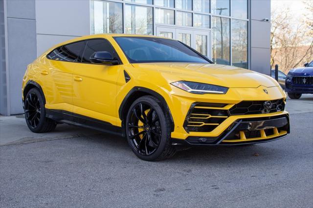 used 2019 Lamborghini Urus car, priced at $174,900