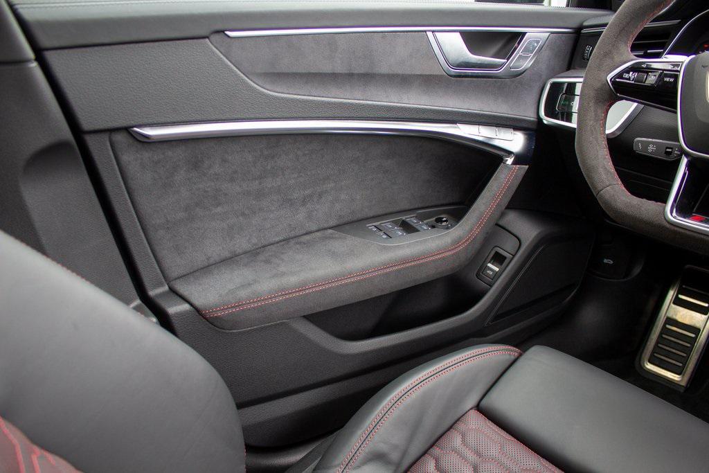 used 2024 Audi RS 6 Avant car, priced at $129,474