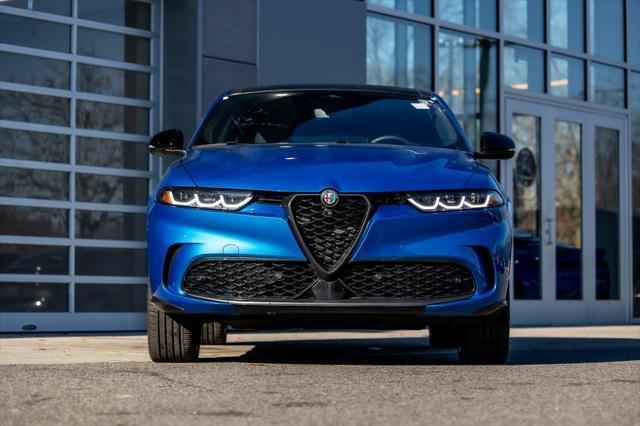 new 2024 Alfa Romeo Tonale car, priced at $54,645