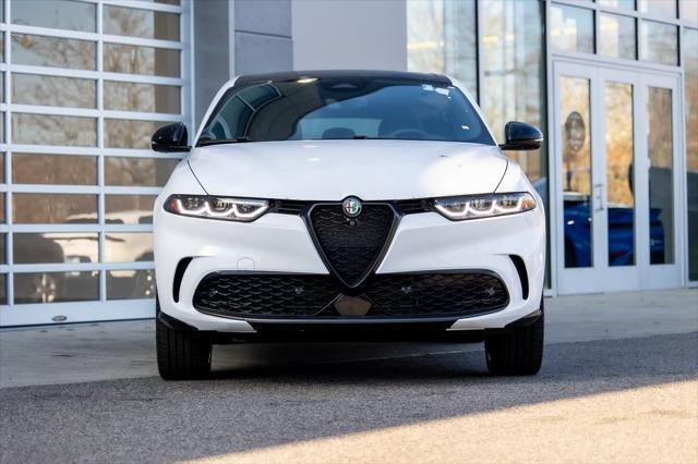 new 2024 Alfa Romeo Tonale car, priced at $52,140