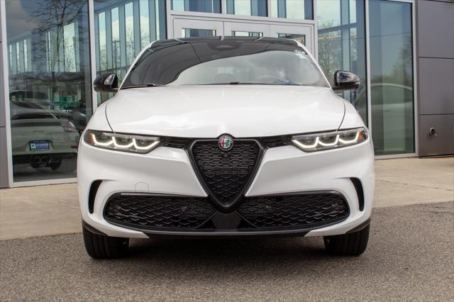 new 2025 Alfa Romeo Tonale car, priced at $39,680