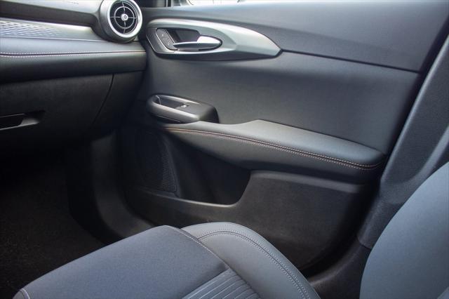 new 2025 Alfa Romeo Tonale car, priced at $39,680