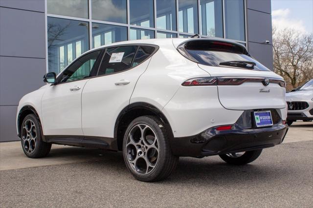 new 2025 Alfa Romeo Tonale car, priced at $39,680