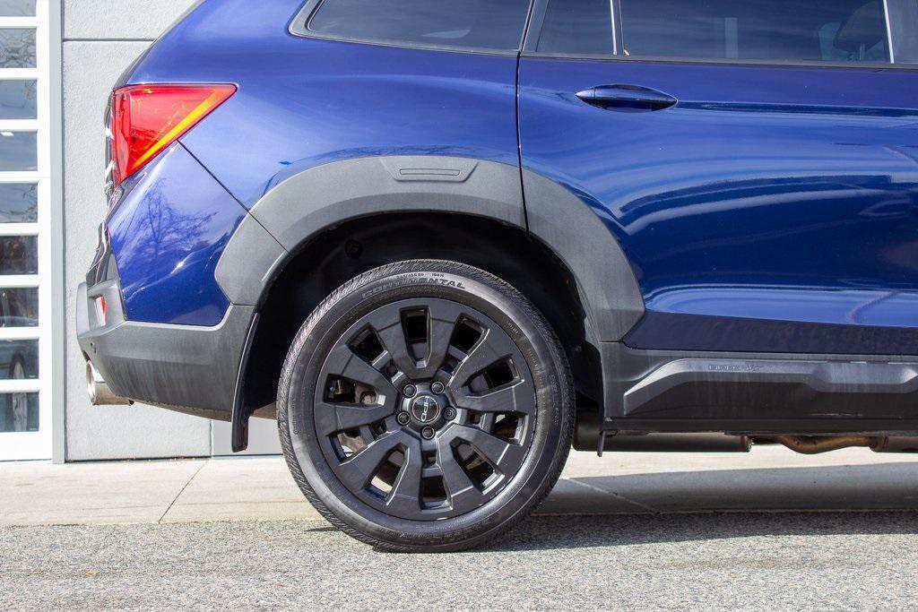 used 2023 Honda Passport car, priced at $33,825