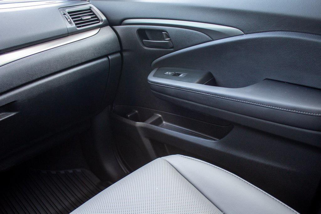 used 2023 Honda Passport car, priced at $33,825