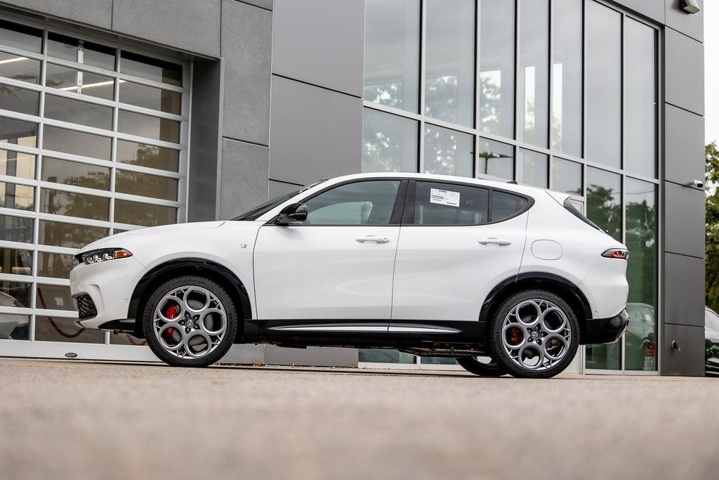 new 2024 Alfa Romeo Tonale car, priced at $52,140