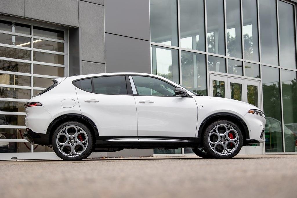 new 2024 Alfa Romeo Tonale car, priced at $52,140