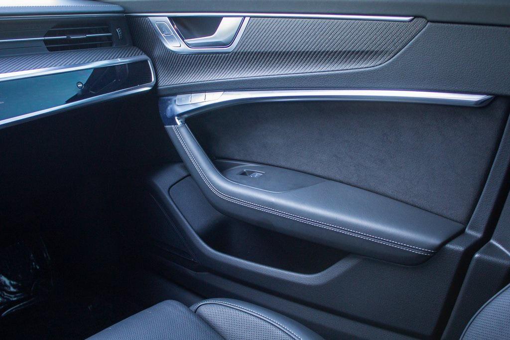 used 2024 Audi RS 6 Avant car, priced at $122,153