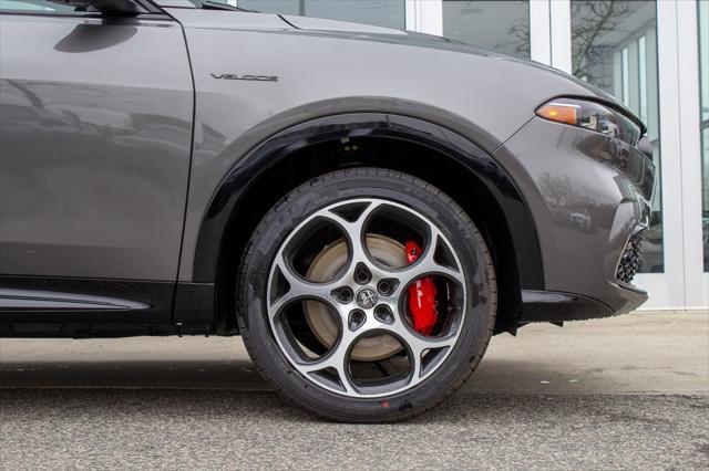 new 2025 Alfa Romeo Tonale car, priced at $52,625