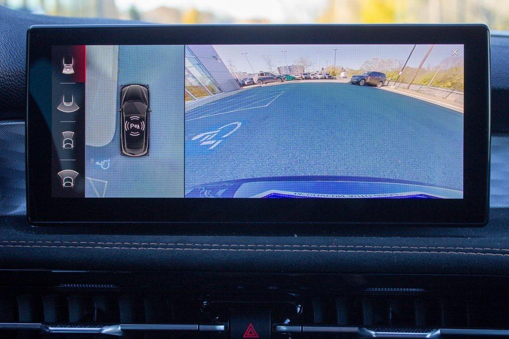 new 2025 Alfa Romeo Tonale car, priced at $49,985