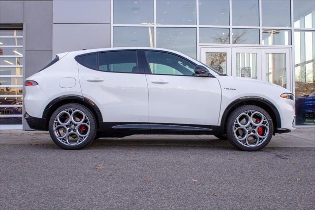 new 2025 Alfa Romeo Tonale car, priced at $54,430