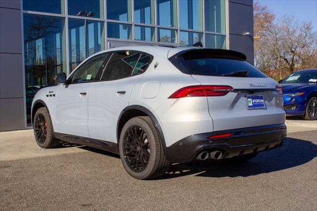 new 2025 Maserati Grecale car, priced at $87,825