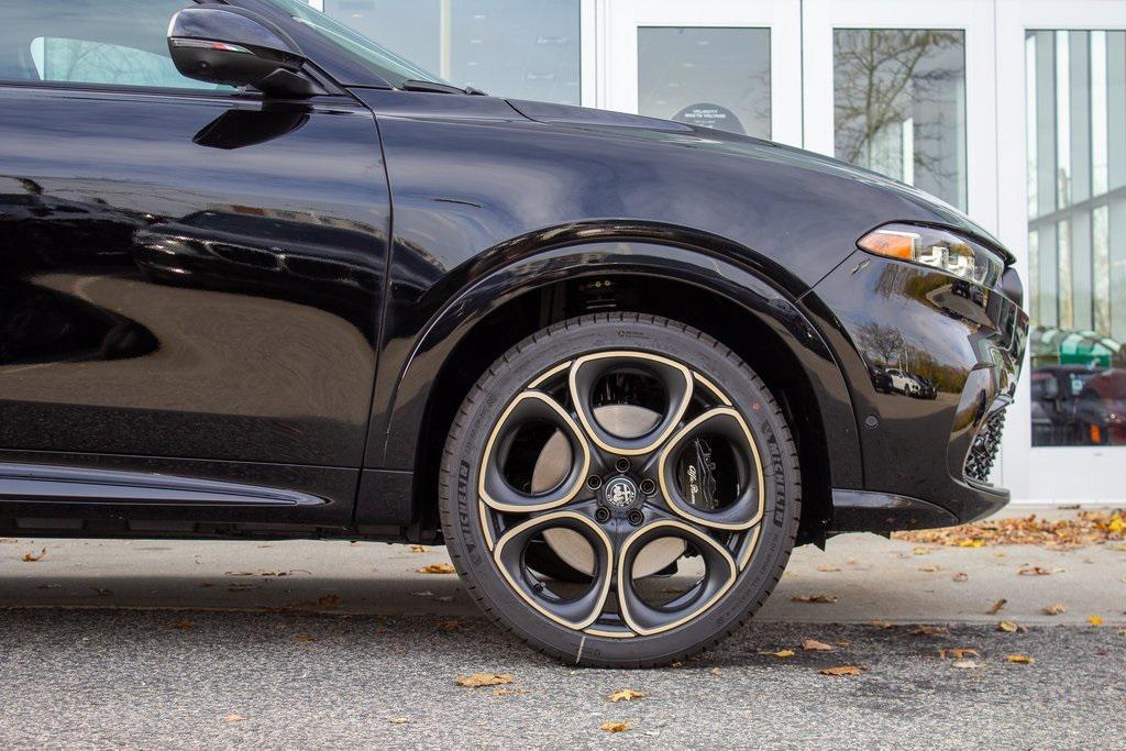 new 2025 Alfa Romeo Tonale car, priced at $48,480