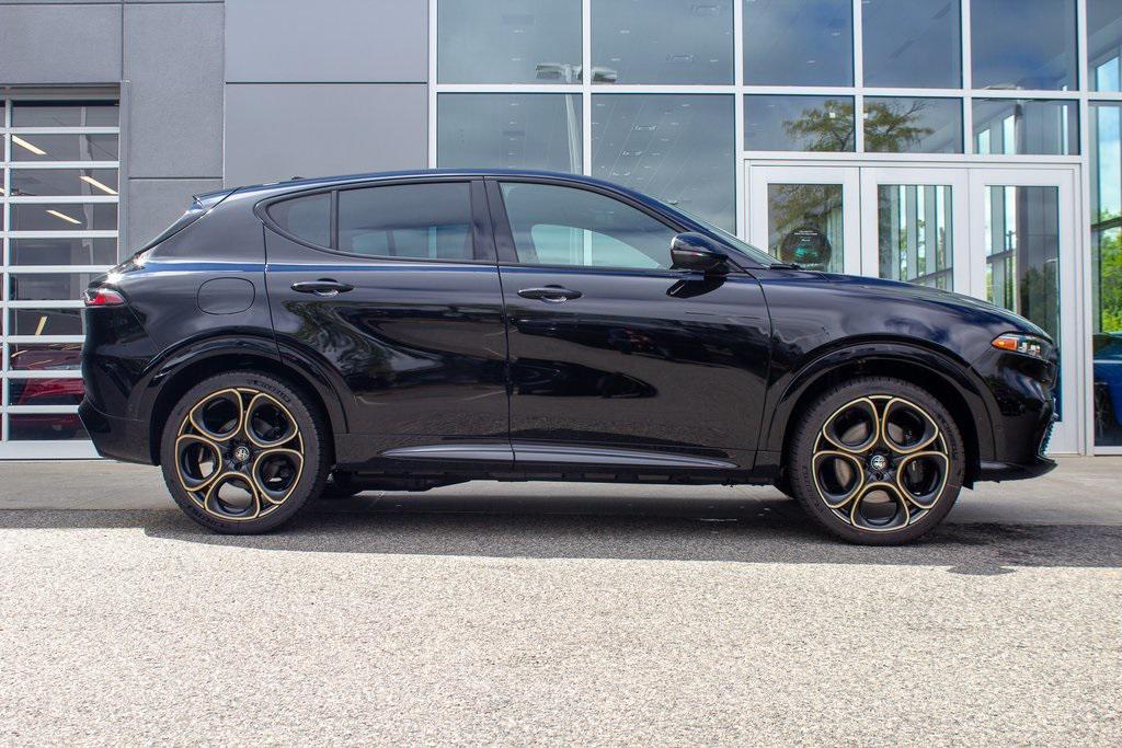 new 2025 Alfa Romeo Tonale car, priced at $54,225