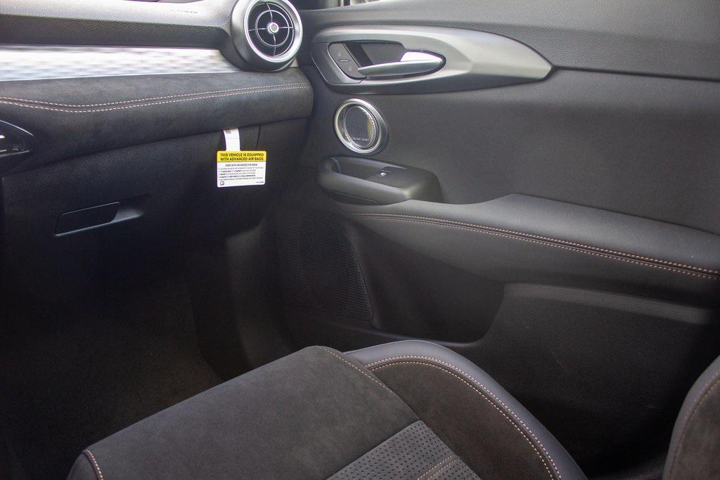 new 2025 Alfa Romeo Tonale car, priced at $54,225