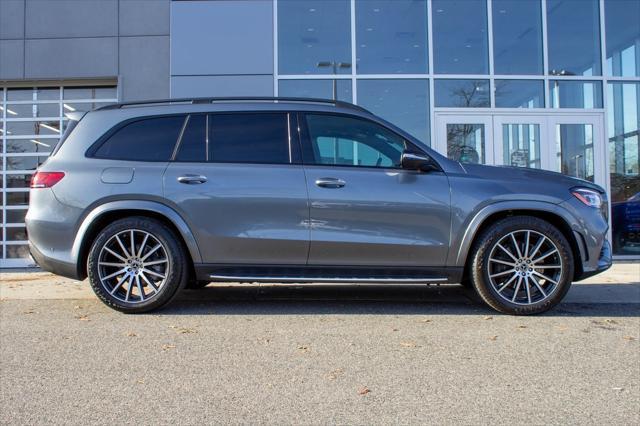 used 2022 Mercedes-Benz GLS 580 car, priced at $77,900