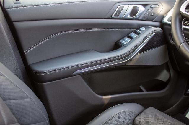 used 2023 BMW X7 car, priced at $72,900