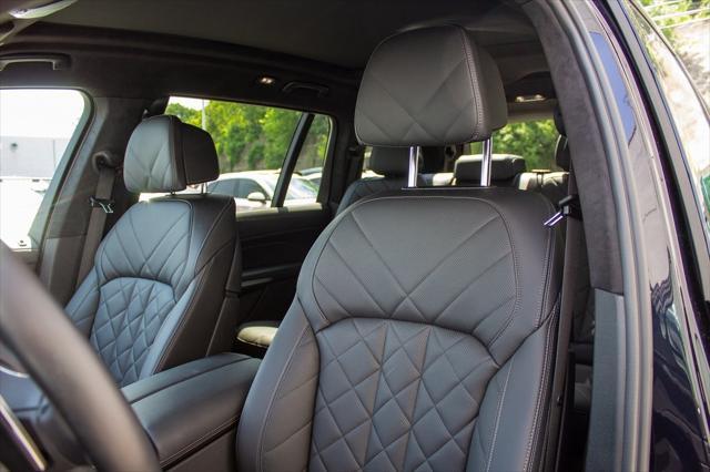 used 2023 BMW X7 car, priced at $72,900