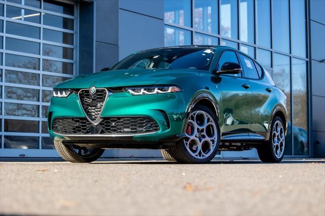 new 2024 Alfa Romeo Tonale car, priced at $55,340