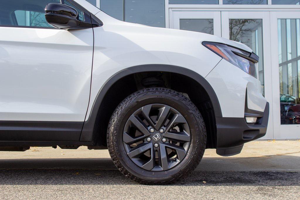 used 2023 Honda Ridgeline car, priced at $32,900