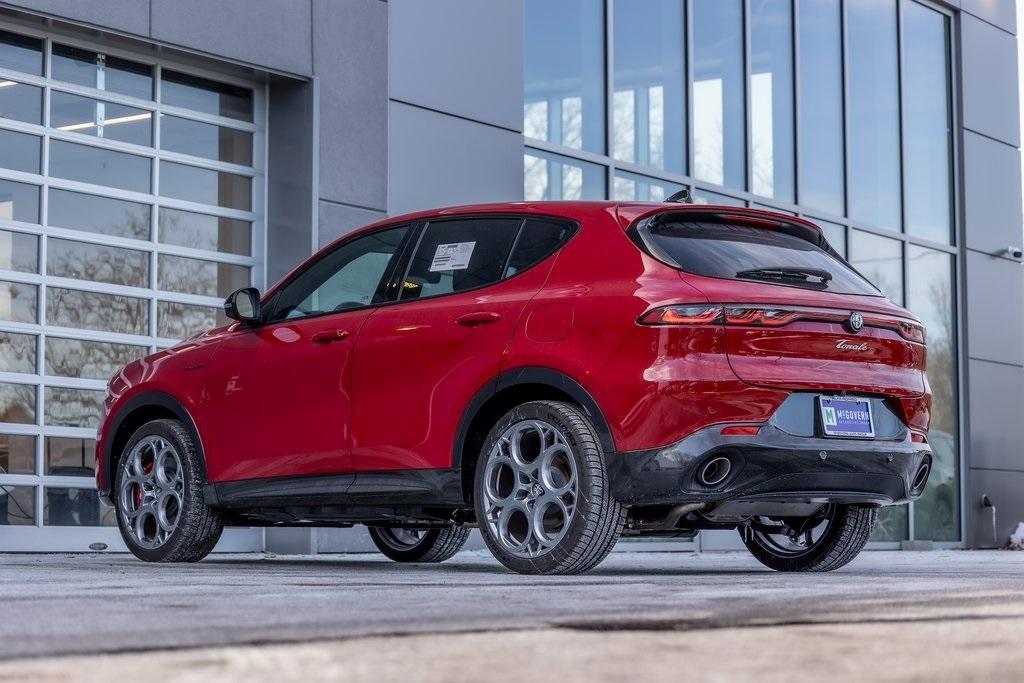 new 2024 Alfa Romeo Tonale car, priced at $54,635