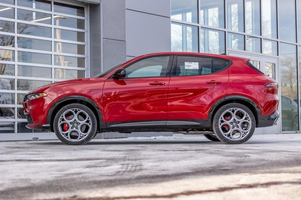 new 2024 Alfa Romeo Tonale car, priced at $54,635