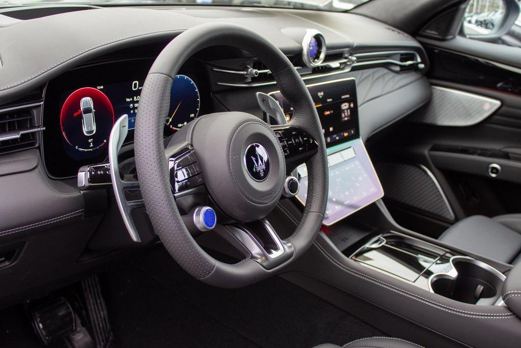 new 2025 Maserati Grecale car, priced at $84,105