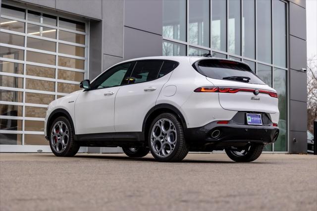 new 2024 Alfa Romeo Tonale car, priced at $54,135