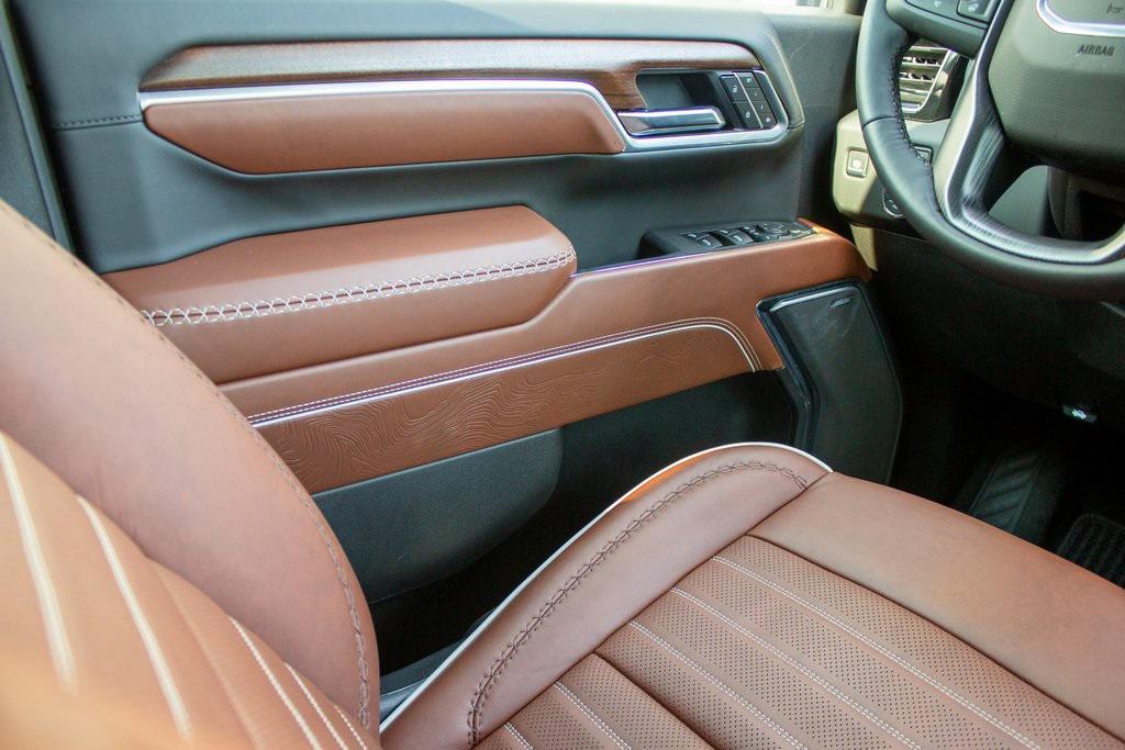 used 2025 GMC Sierra 2500 car, priced at $84,996