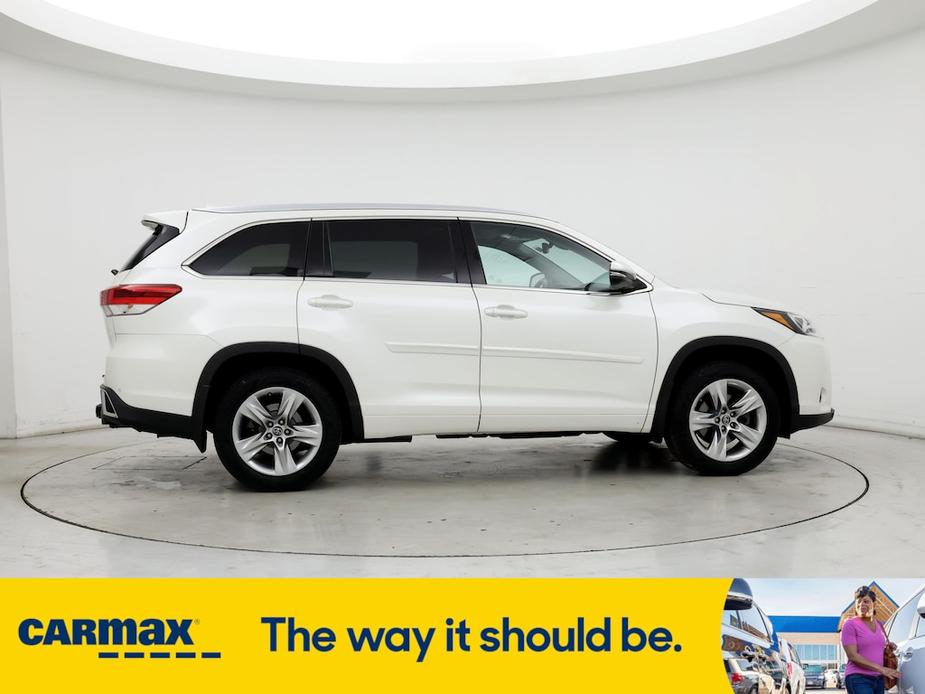 used 2019 Toyota Highlander car, priced at $25,998