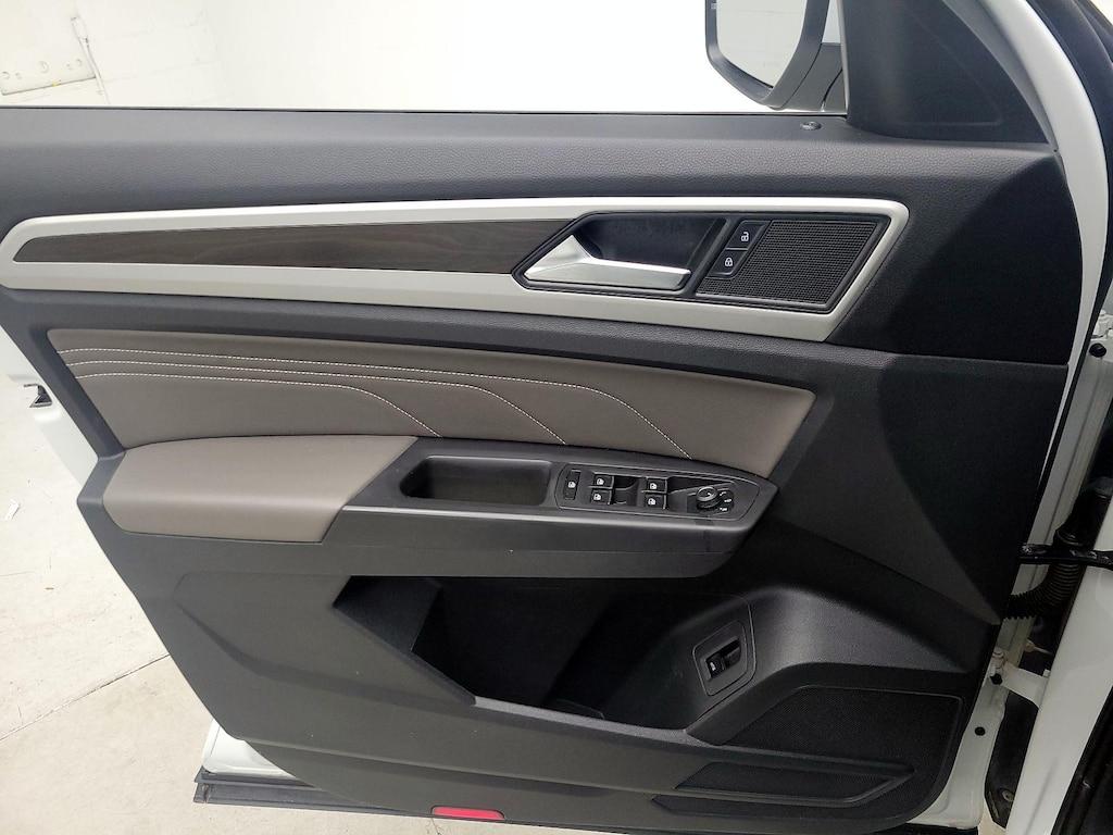 used 2023 Volkswagen Atlas car, priced at $29,998
