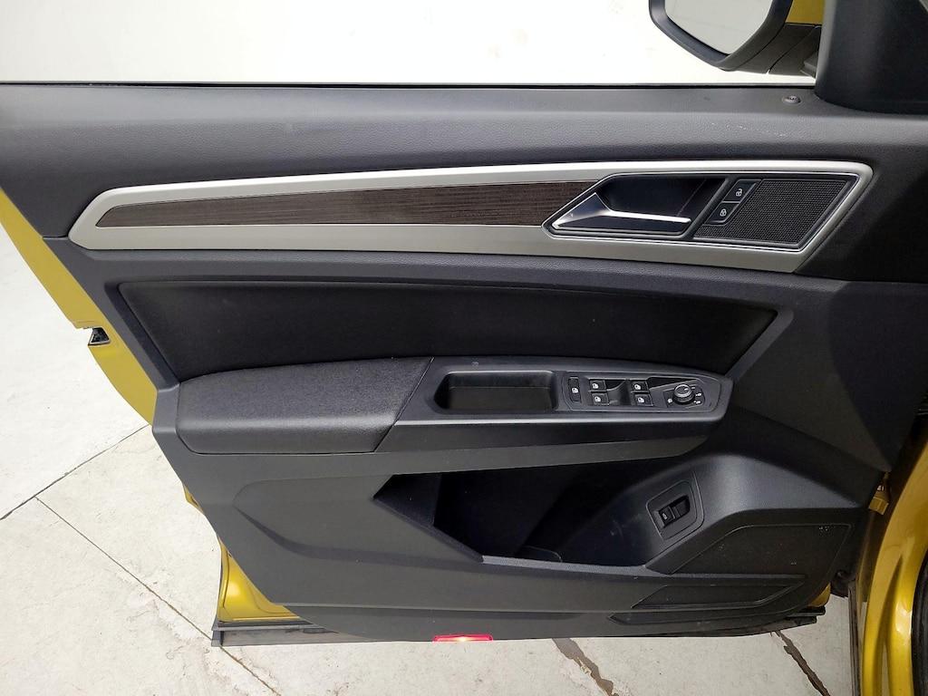 used 2018 Volkswagen Atlas car, priced at $20,998