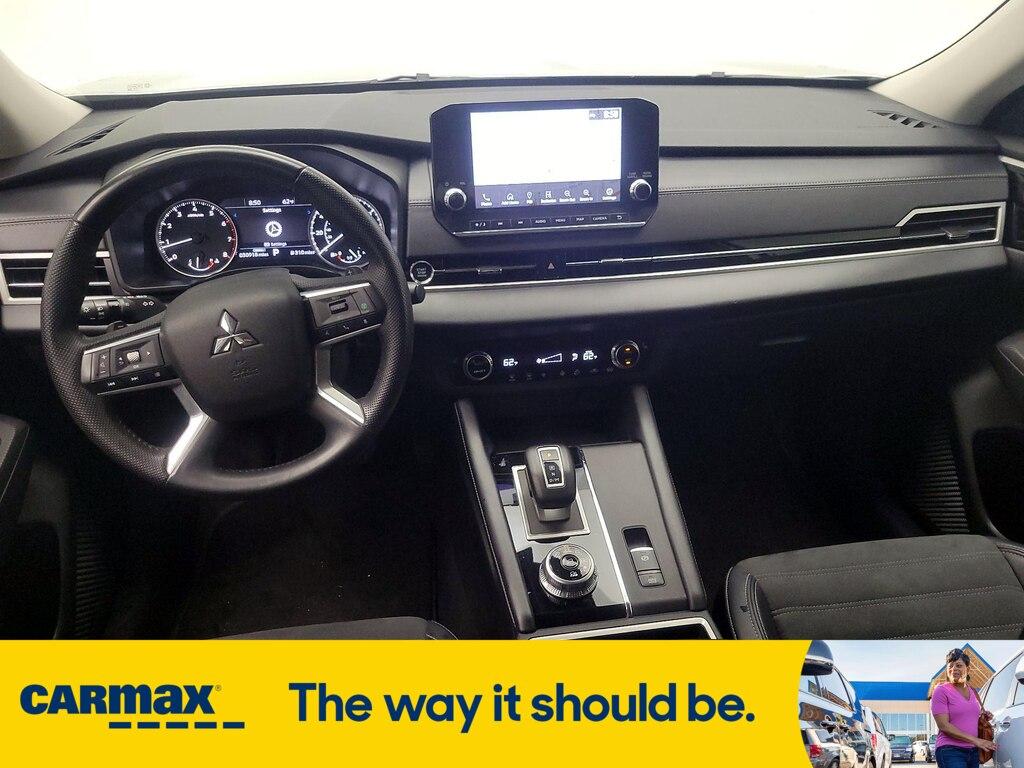 used 2024 Mitsubishi Outlander car, priced at $26,998