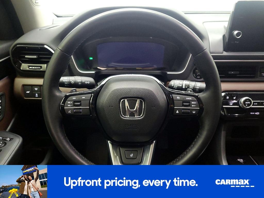 used 2025 Honda Pilot car, priced at $49,998