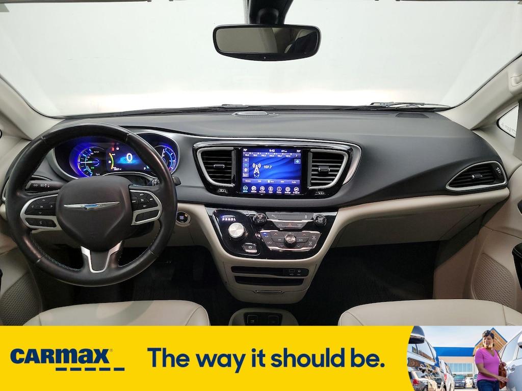 used 2020 Chrysler Pacifica Hybrid car, priced at $25,998