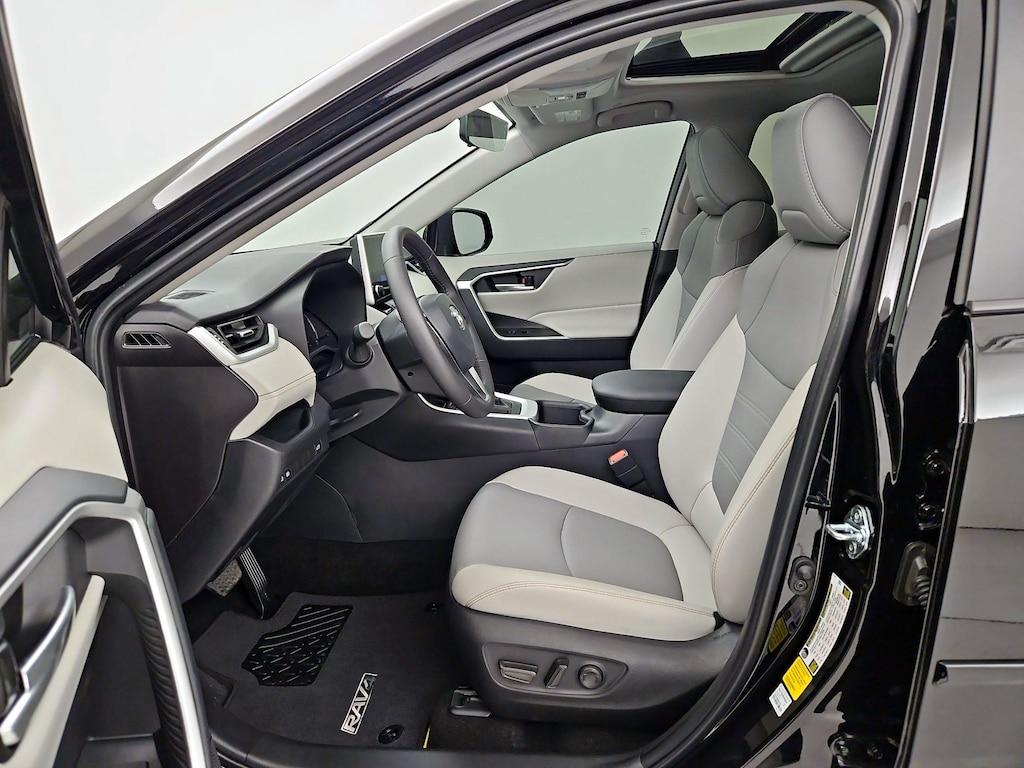 used 2025 Toyota RAV4 car, priced at $35,998