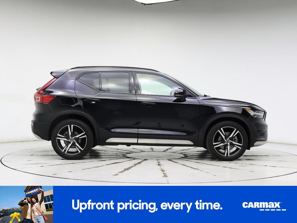 used 2021 Volvo XC40 car, priced at $27,998