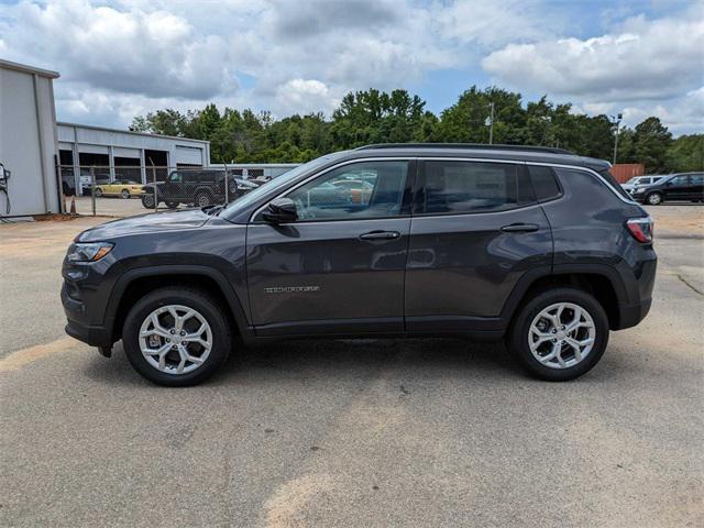 new 2024 Jeep Compass car