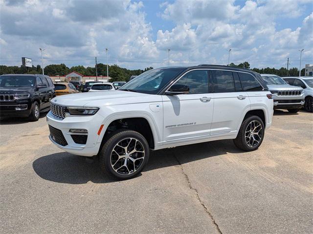 new 2024 Jeep Grand Cherokee 4xe car