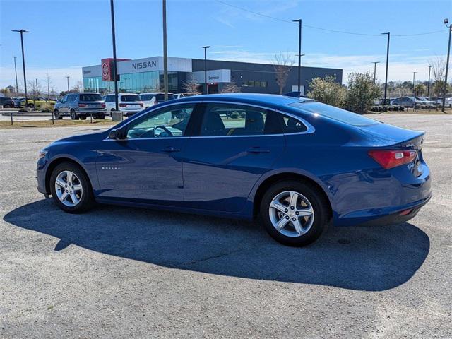 used 2023 Chevrolet Malibu car, priced at $19,000