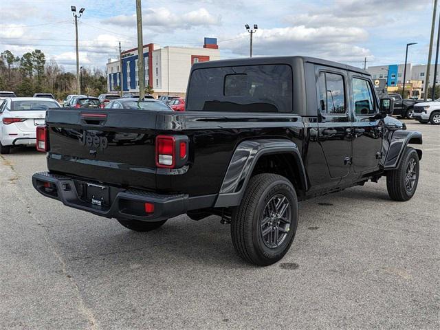 new 2024 Jeep Gladiator car