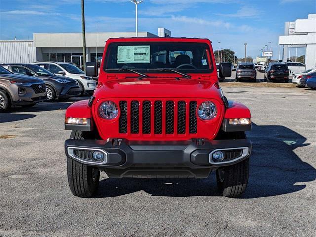 used 2023 Jeep Gladiator car, priced at $37,304