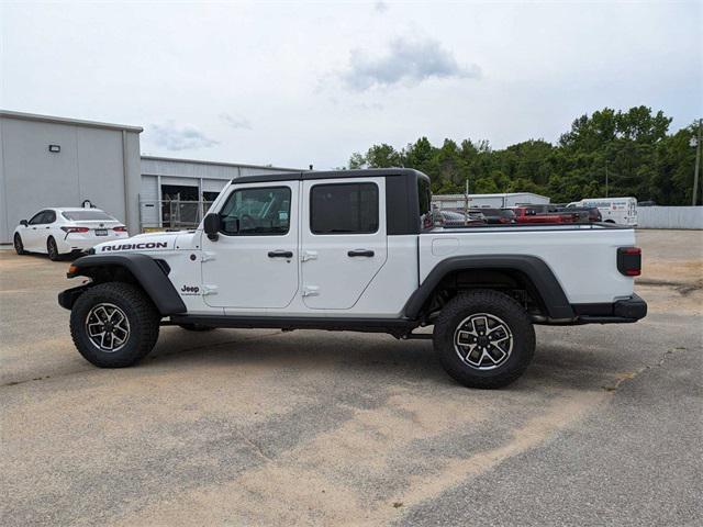 new 2024 Jeep Gladiator car