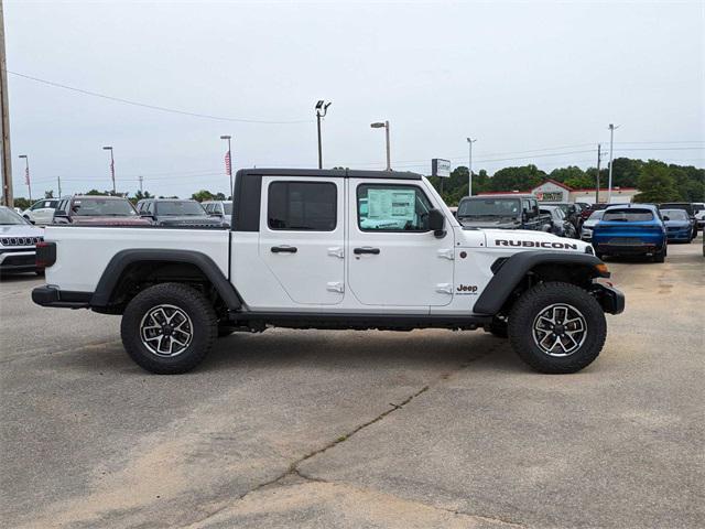 new 2024 Jeep Gladiator car