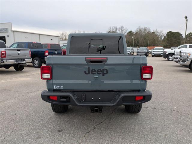 new 2025 Jeep Gladiator car