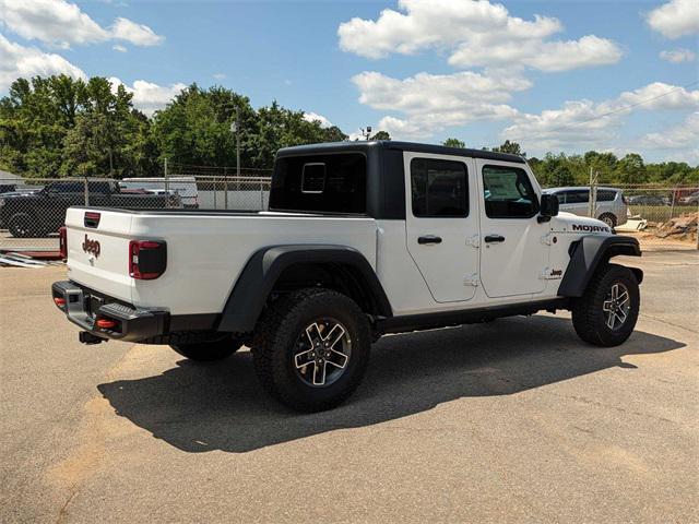 new 2024 Jeep Gladiator car