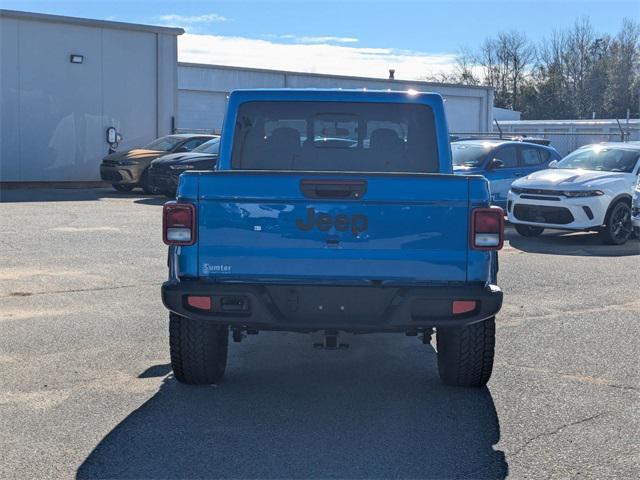 new 2025 Jeep Gladiator car