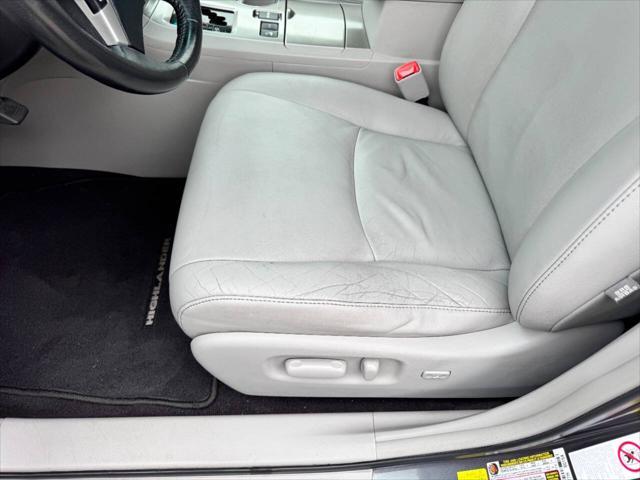 used 2011 Toyota Highlander car, priced at $12,844