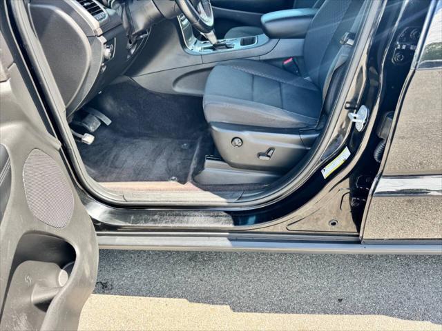 used 2018 Jeep Grand Cherokee car, priced at $13,888